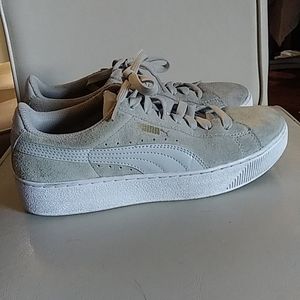 Pumas